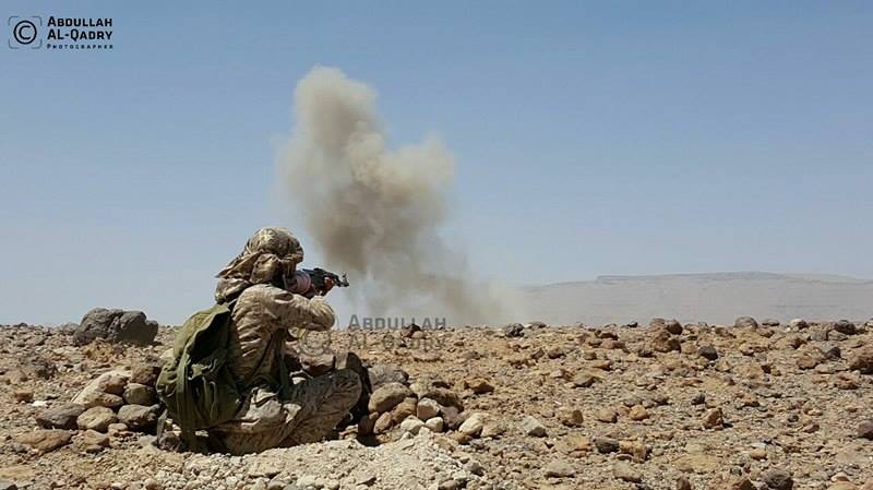 12 قتيلاً من الحوثيين و4 أسرى بمعارك ضد القوات الحكومية في صرواح غرب مارب 12 قتيلاً من الحوثيين و4 أسرى بمعارك ضد القوات الحكومية في صرواح غرب مارب