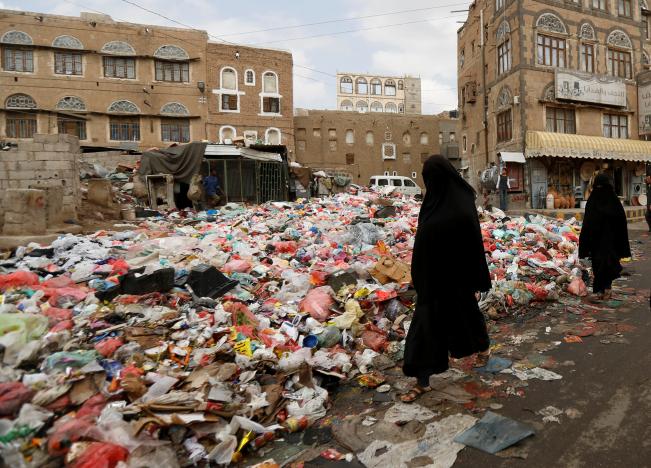 نحو 4 ملايين دولار مقدمة من اليونيسف وفرنسا لمكافحة الانتشار السريع للكوليرا نحو 4 ملايين دولار مقدمة من اليونيسف وفرنسا لمكافحة الانتشار السريع للكوليرا