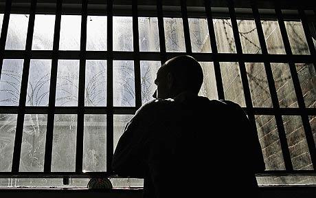 الحكومة اليمنية تطالب الصليب الأحمر بالتدخل لإنقاذ 45 مختطفاً أُصيبوا بالكوليرا الحكومة اليمنية تطالب الصليب الأحمر بالتدخل لإنقاذ 45 مختطفاً أُصيبوا بالكوليرا