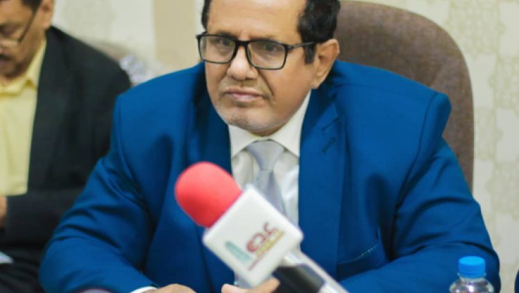 تحدث عن حصار وتعقيدات ومخاطر فقدان السيادة على الأجواء البحرية.. بن نهيد: بقاء مركز الملاحة الجوية تحت سيطرة الحوثيين "مؤقت وشاذ"